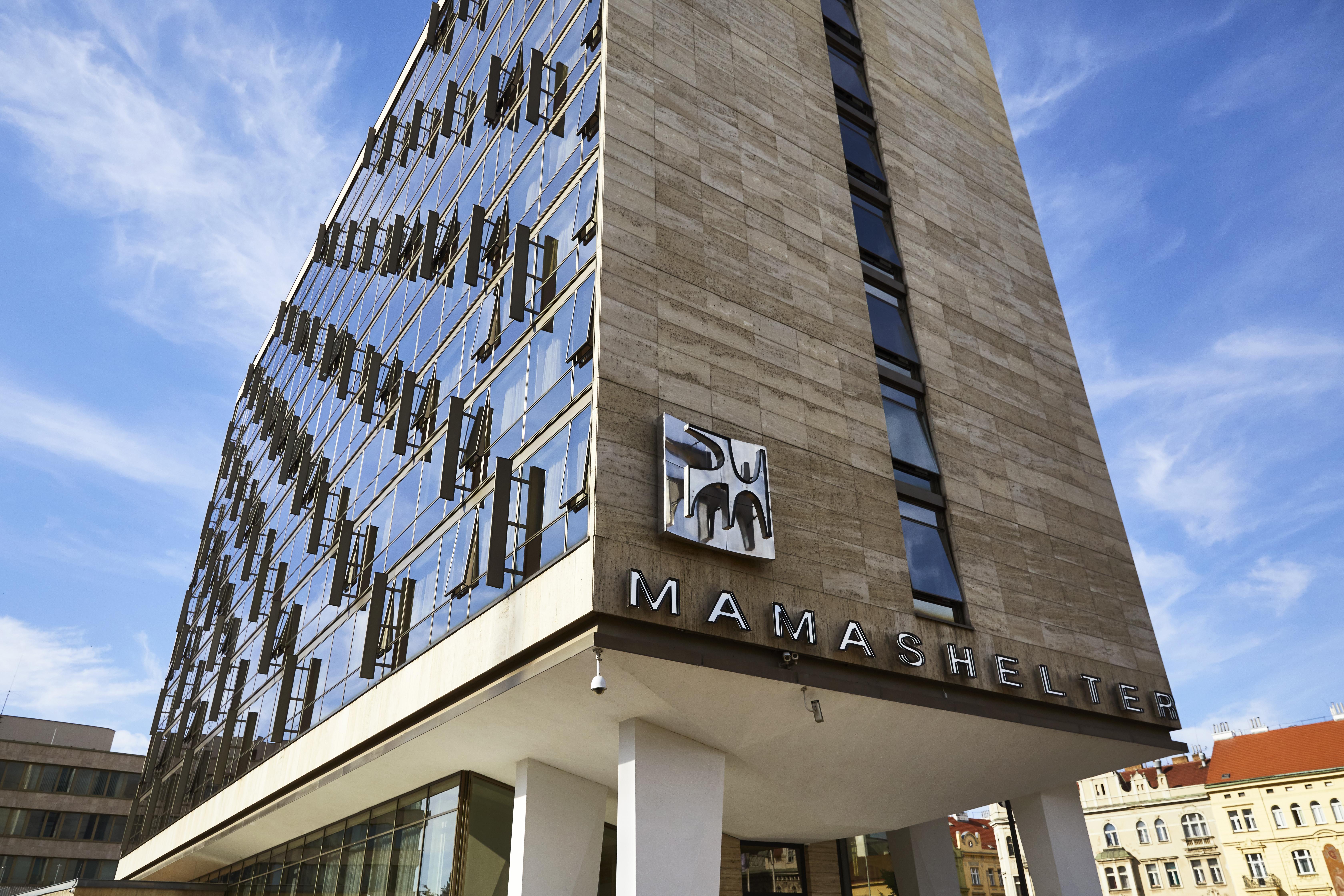 Mama Shelter Otel 4*